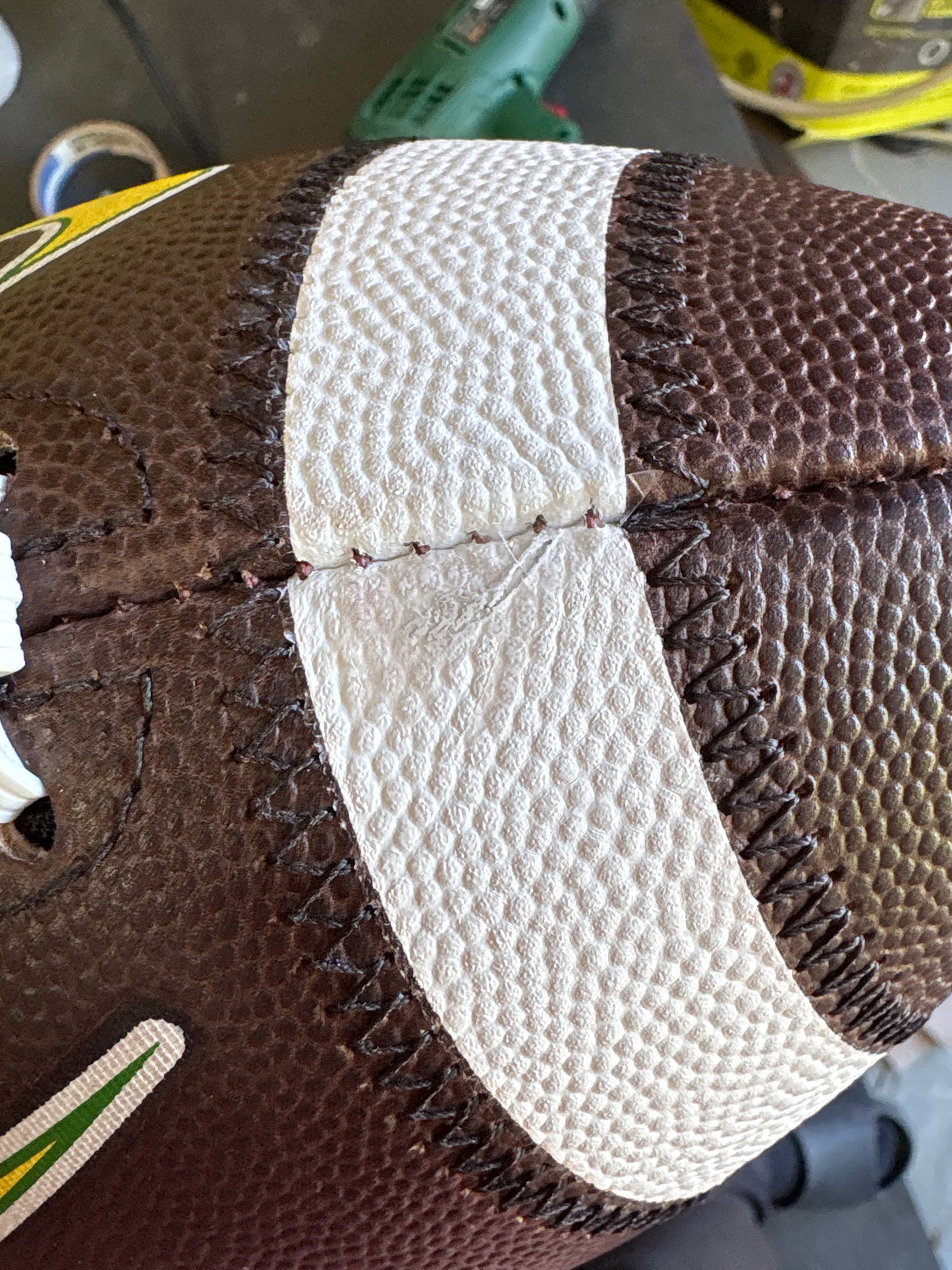 🦆 Nike Vapor Elite Fully Prepped Game Ready Football! Raised stitching -Oregon Ducks